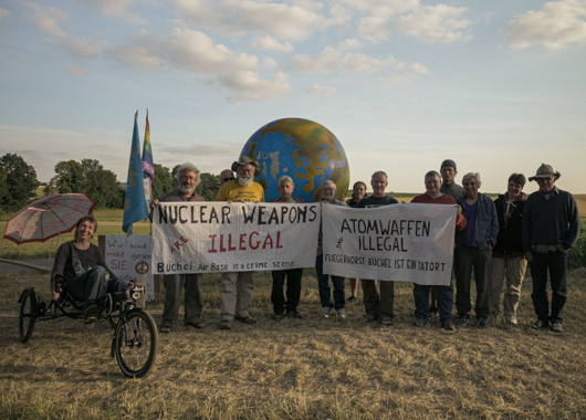 Cristina Yurena Zerr: „Brot und Gesetze brechen“